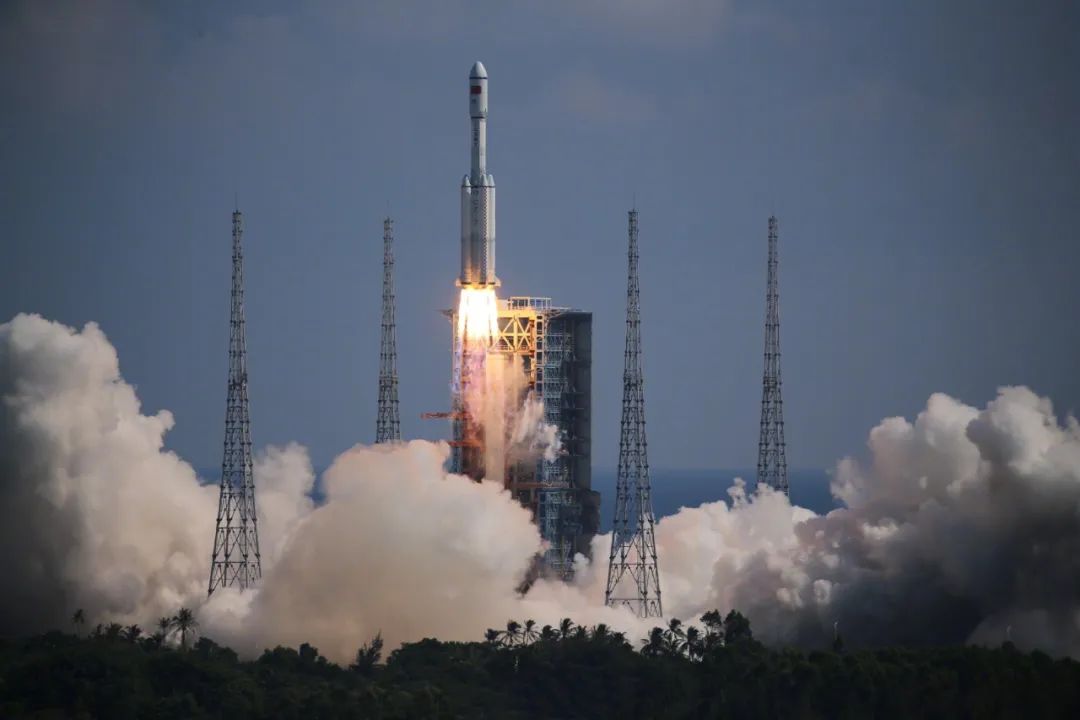 天地驾飞舟 太空快递忙——天舟货运飞船系统总指挥谈研制历程