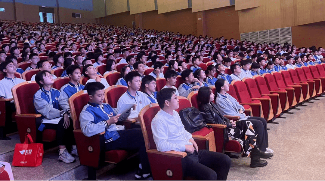 中国科学院第二届雁栖青年论坛在京举行