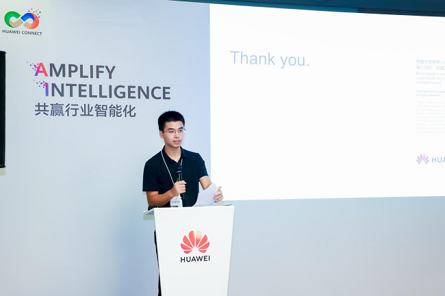 数字里的新质生产力｜“数字大脑”如何指挥三万多机器人？