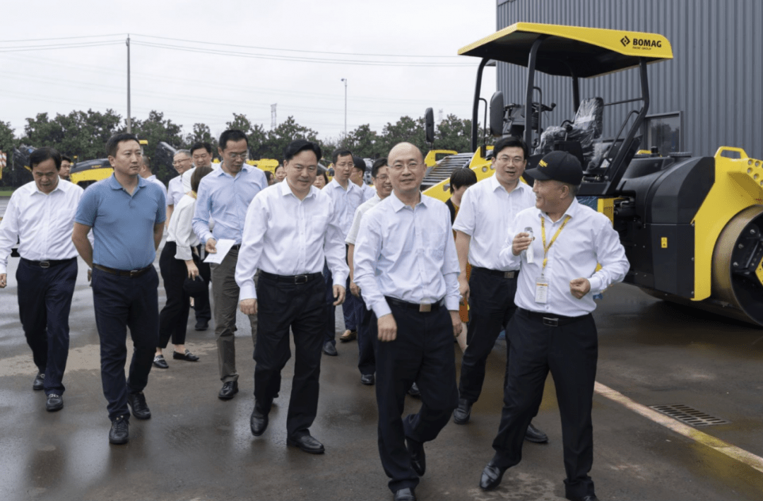 沪深交易所召开外资机构座谈会：坚定不移深化对外开放