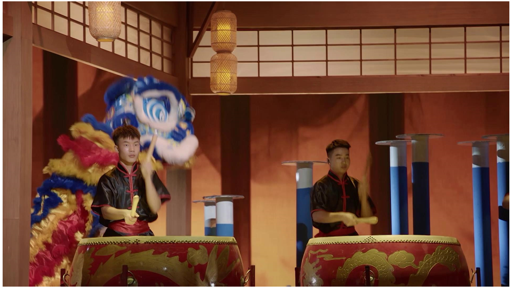 新华全媒+丨这群“00后”用AI表白年味