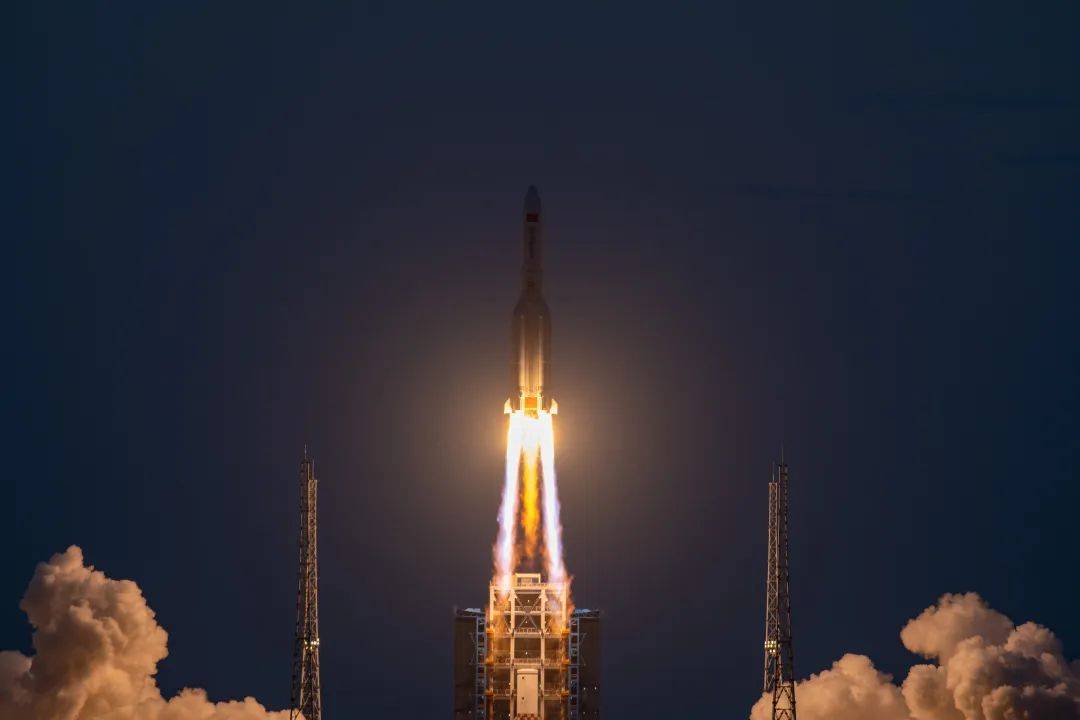 我国成功发射卫星互联网低轨卫星 中国航天蛇年首发告捷