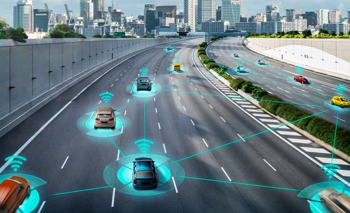 新能源汽车产业聚势 智能网联车领域蓄能