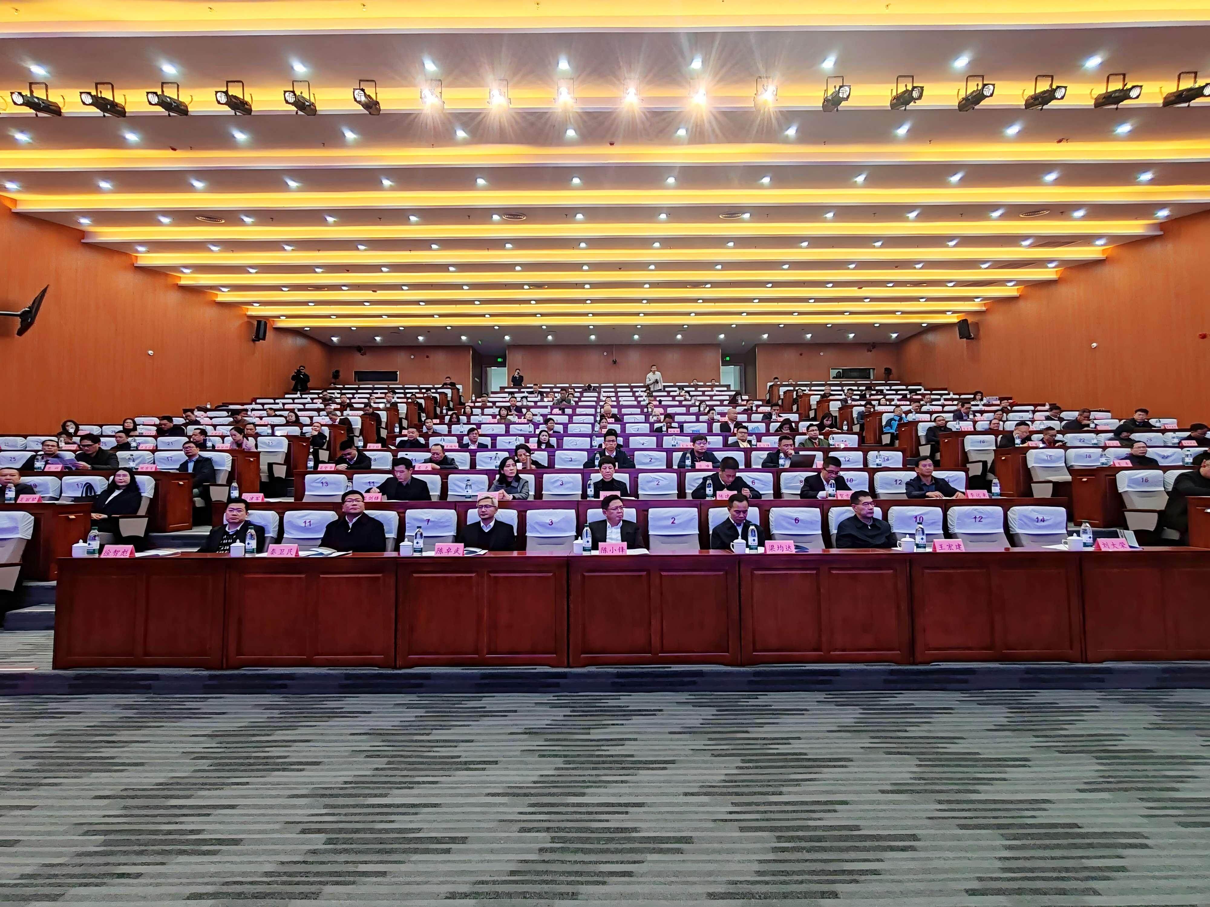 补链强链、开拓新业绩增长点 上市公司积极推进并购重组