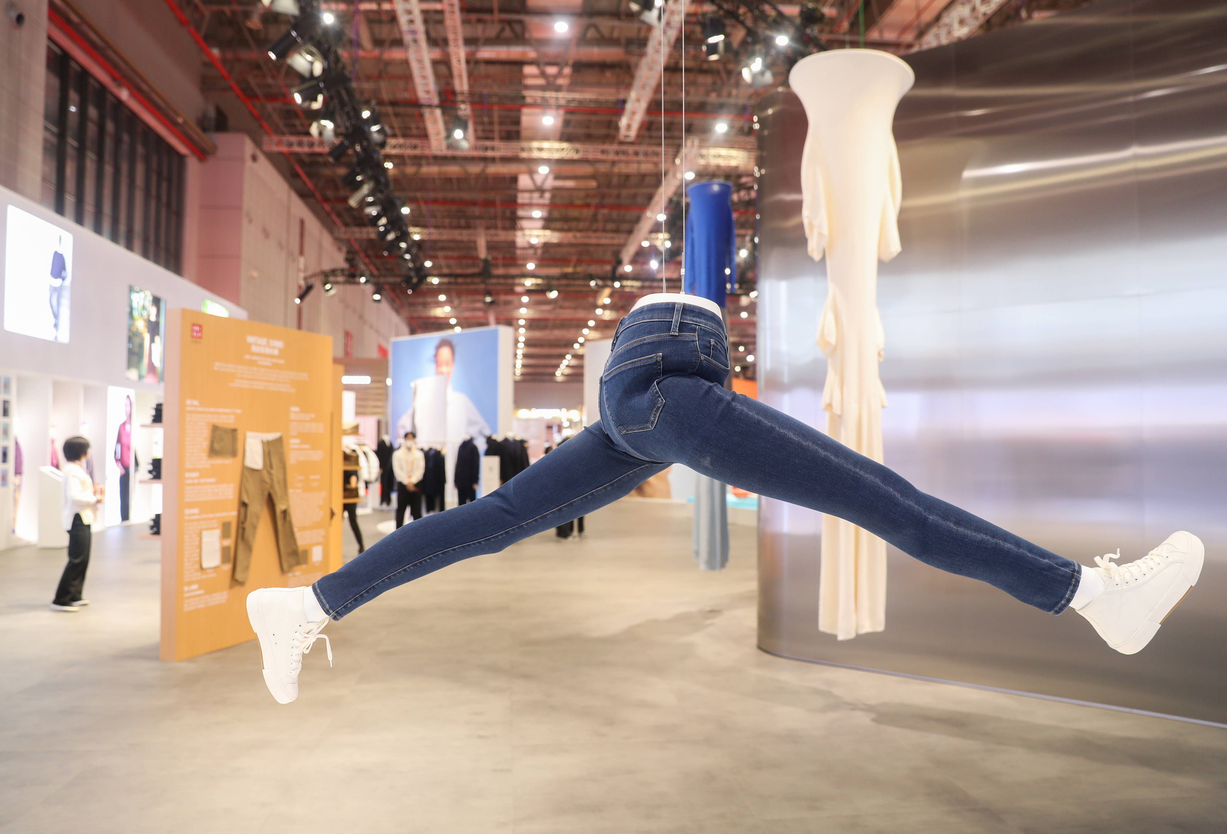 共创美好消费体验 袋鼠妈妈以质为基共筑品质生活