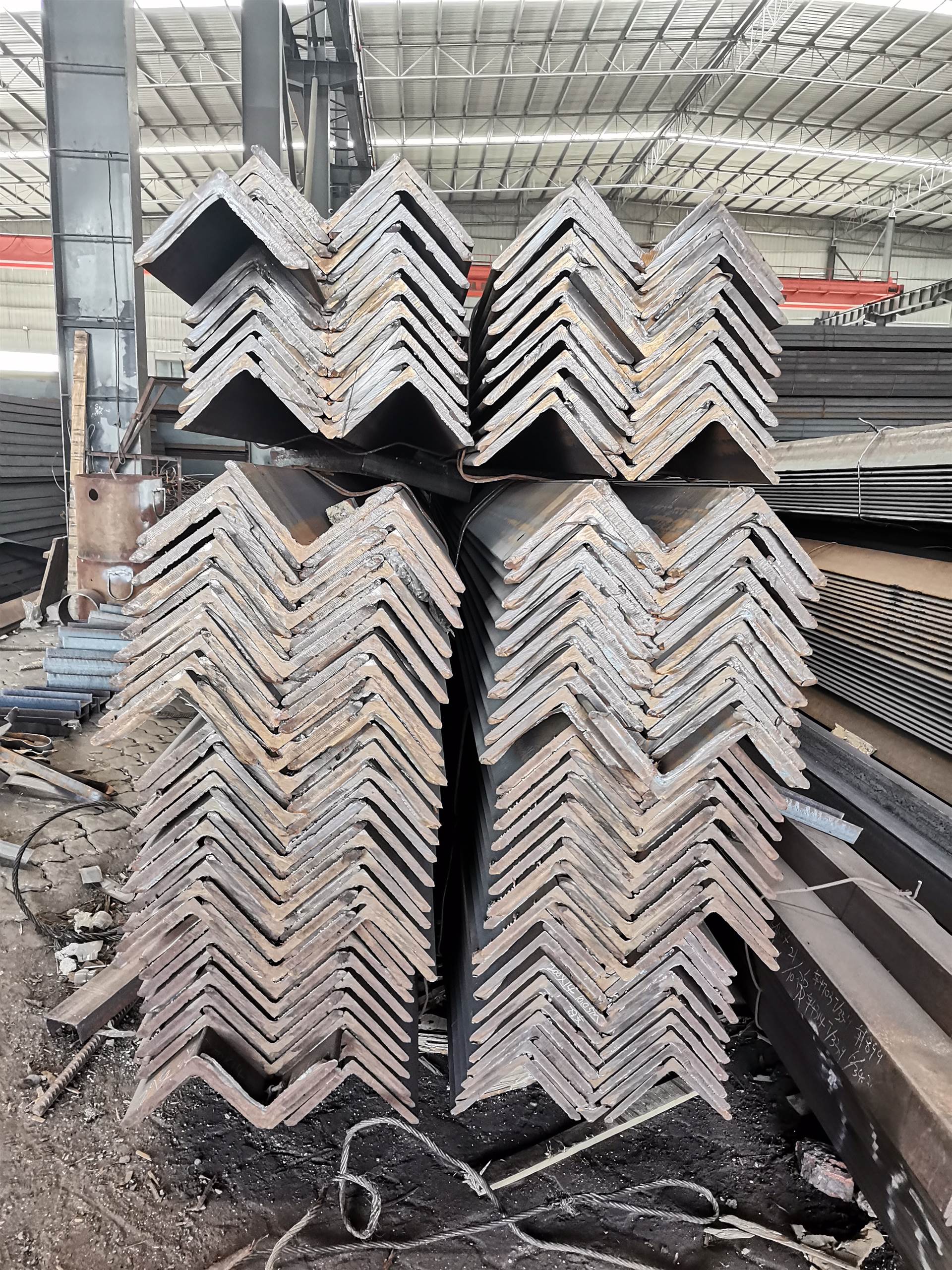 2025年4月2日最新乐从角钢价格行情走势查询