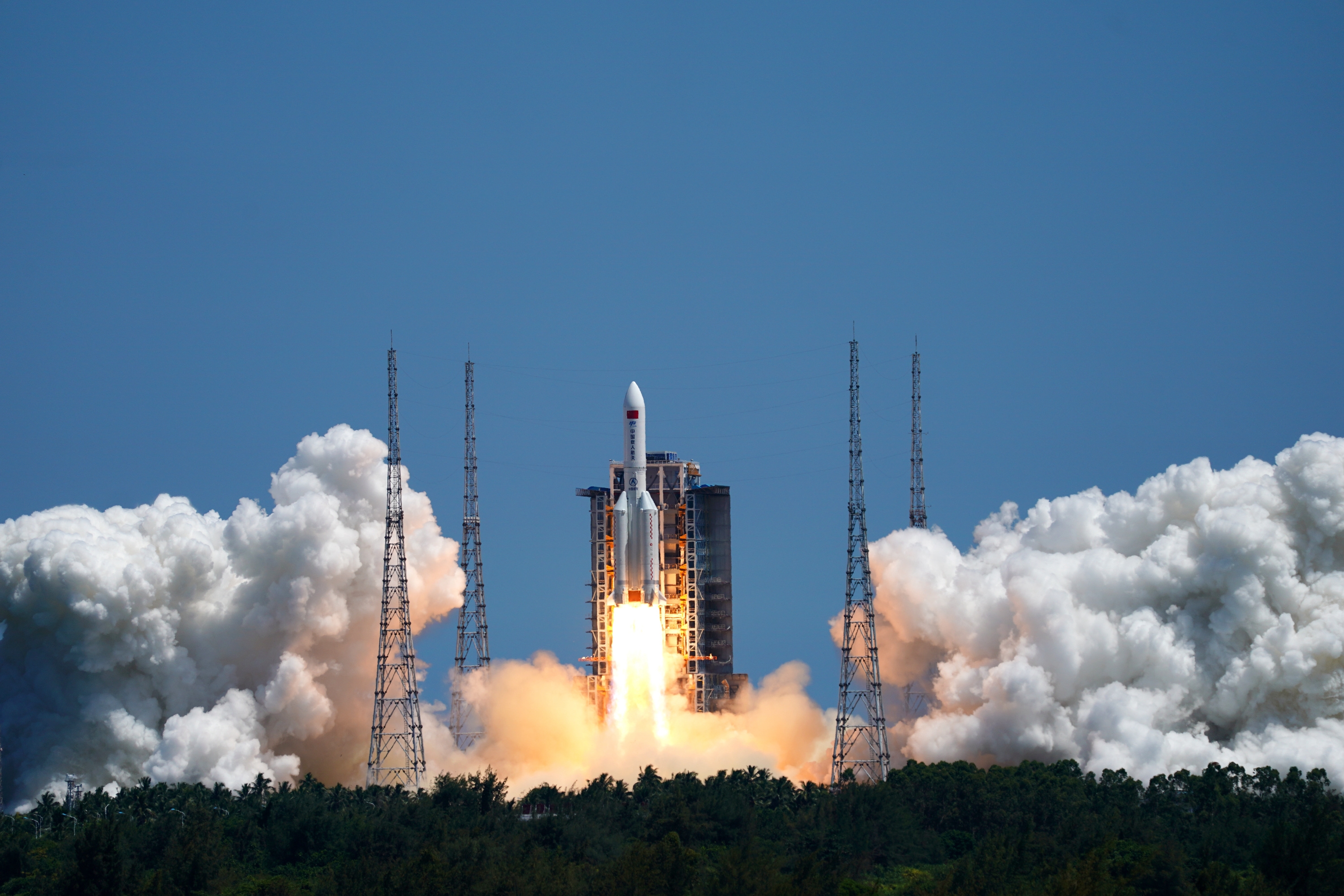 天问二号任务发射圆满成功