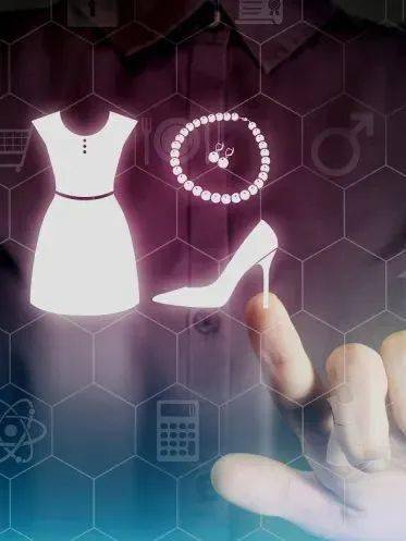 夏季达沃斯论坛｜360集团创始人周鸿祎：AI为创业者带来空前机遇