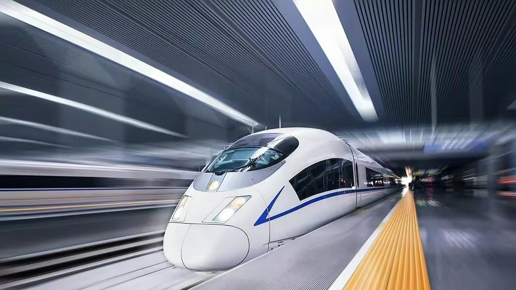 中国高铁领跑优势持续扩大