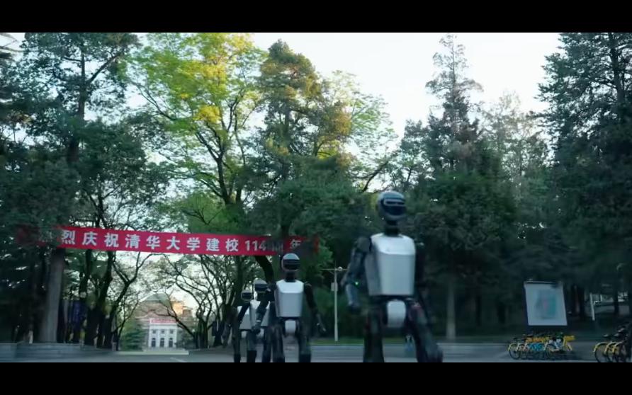 “清华火神队”为何能斩获机器人足球赛世界冠军？