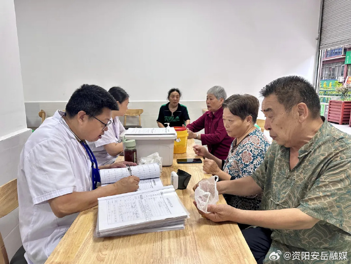 清淡饮食还发胖?这些“隐形刺客”藏不住了 | 健康素养加油站